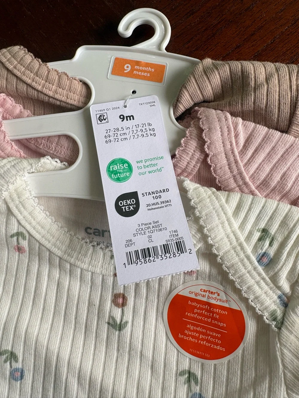NWT Carter's and Garaninals set girls 6-9 M sku TR10 five piece set